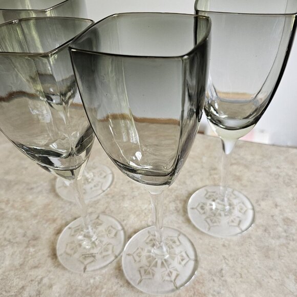 4 Retro Square Grey Wine Glasses 9.5" frosted etched base snowflake winter holid - Picture 8 of 13
